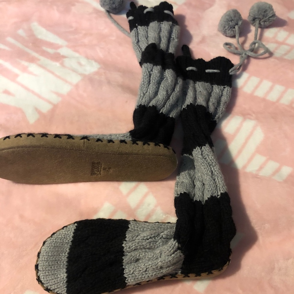Victoria Secret Pink MukLuks Rare